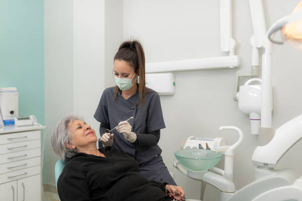 Best Emergency Treatment for Toothache in Angola On The Lake, NY